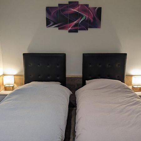 Bed and Breakfast A 7 Minutes De L'Aeroport Cdg 1 Thieux  Экстерьер фото