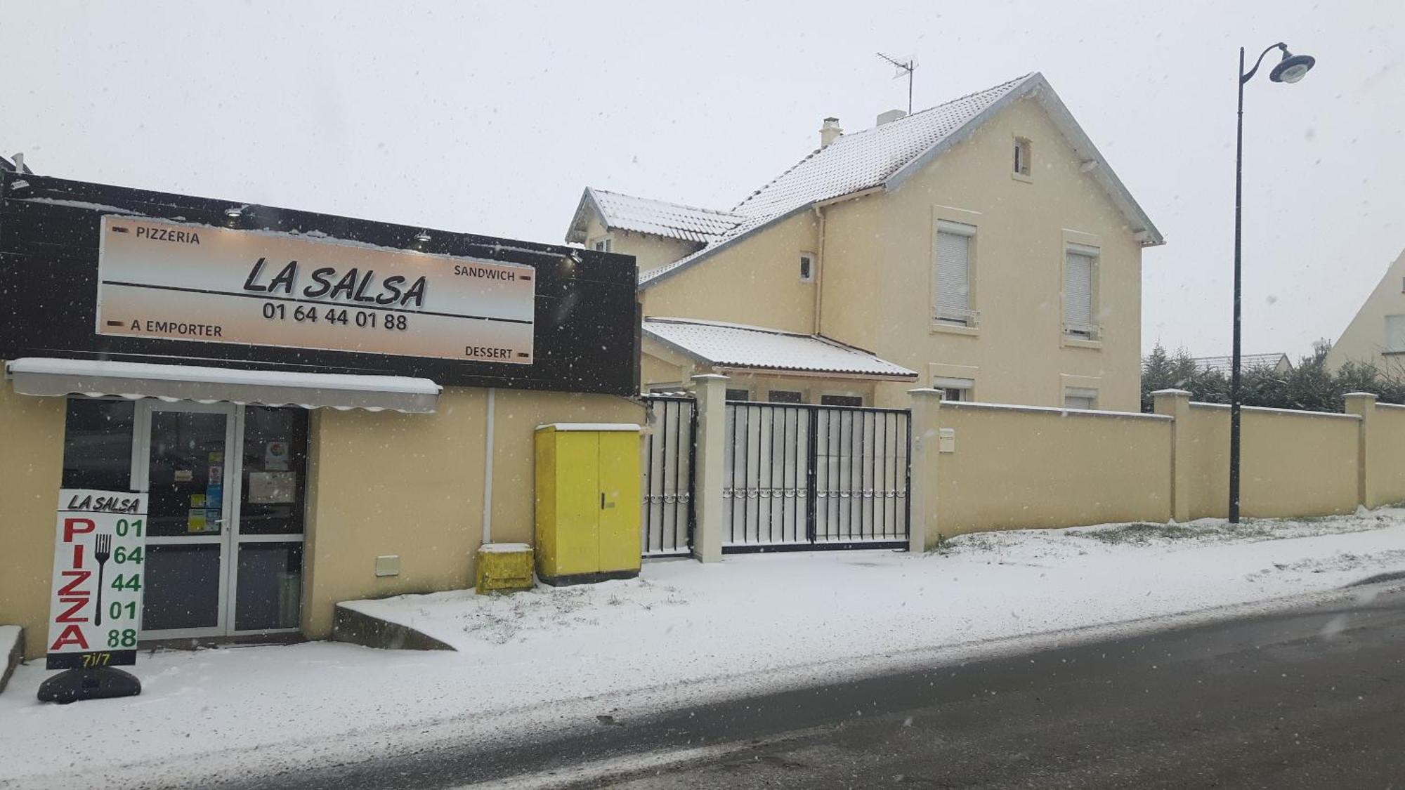 Bed and Breakfast A 7 Minutes De L'Aeroport Cdg 1 Thieux  Экстерьер фото
