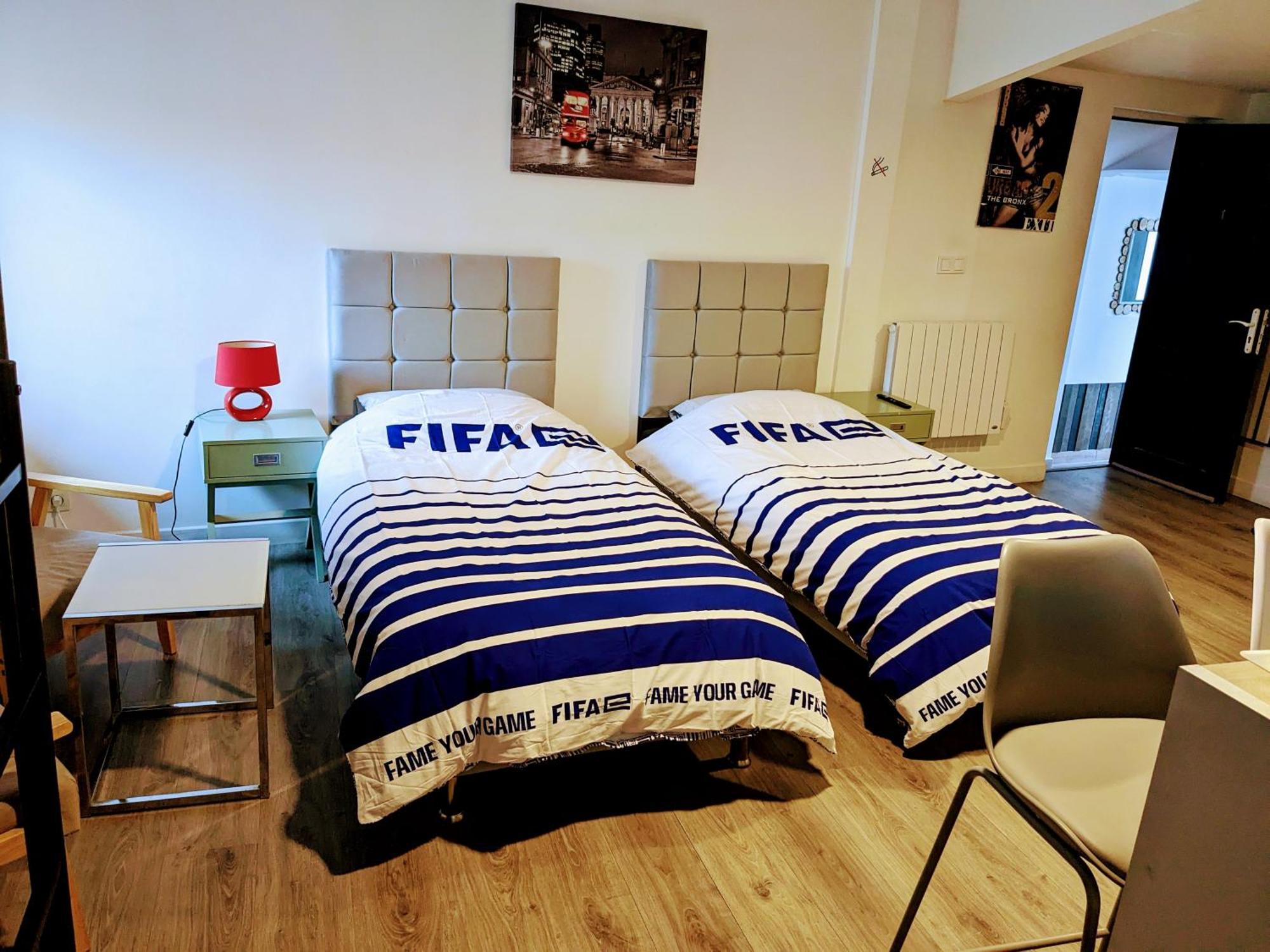 Bed and Breakfast A 7 Minutes De L'Aeroport Cdg 1 Thieux  Экстерьер фото